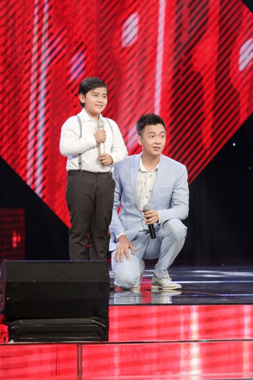 Giải trí - Giọng hát Việt nhí: Cậu bé Đào Nguyên Thụy Bình thành hiện tượng