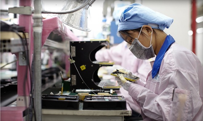 Công nghệ - Áp lực sản xuất iPhone, Foxconn đối mặt vấn nạn tự sát của công nhân (Hình 2).