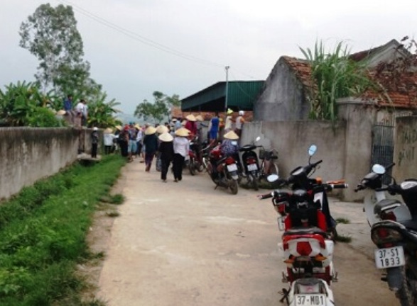 Pháp luật - Lý giải nguyên nhân ban đầu em chồng đuổi giết chị dâu trong nhà tắm