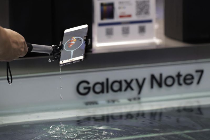 Công nghệ - Samsung thu hồi Note7:Người tiêu dùng VN làm gì để bảo vệ quyền lợi? (Hình 2).