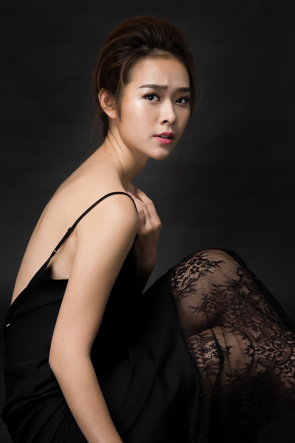 Giải trí - Diệp Bảo Ngọc cẩn trọng khi chụp ảnh sexy để tránh phản cảm
