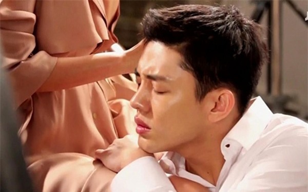 Đời sống - 'Đừng yêu lại người cũ' khiến chị em điên đảo tag nhau trên mạng XH