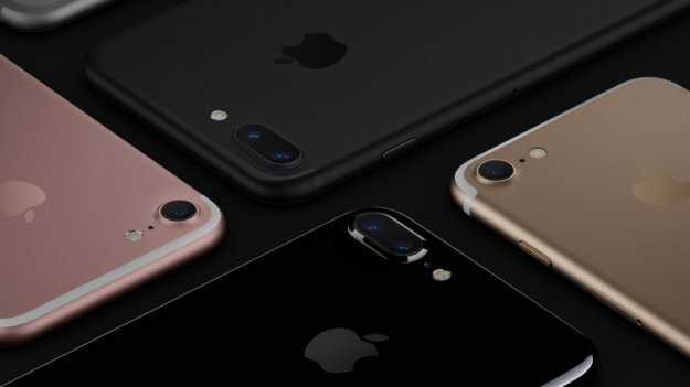 Công nghệ - iPhone 7 Plus là chiếc iPhone đầu tiên có RAM 3 GB