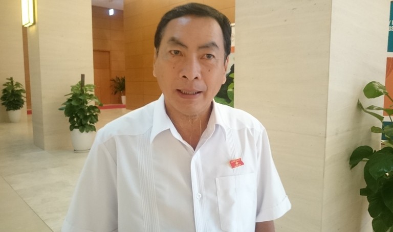 Pháp luật - 'Biệt phủ' xây không phép ở Huế: 'Pháp luật không có vùng cấm'