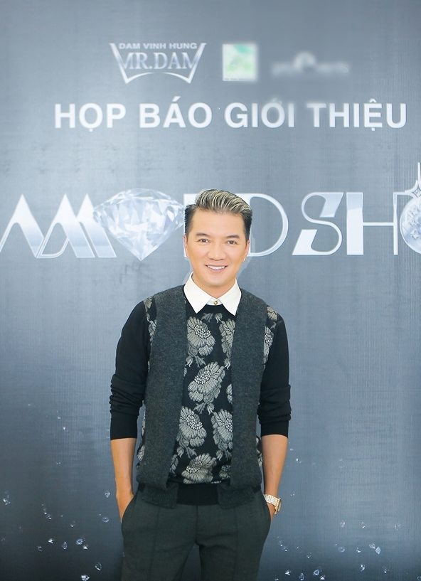 Giải trí - Đàm Vĩnh Hưng làm liveshow 12 tỷ đồng và khẳng định không hát 'nhép'