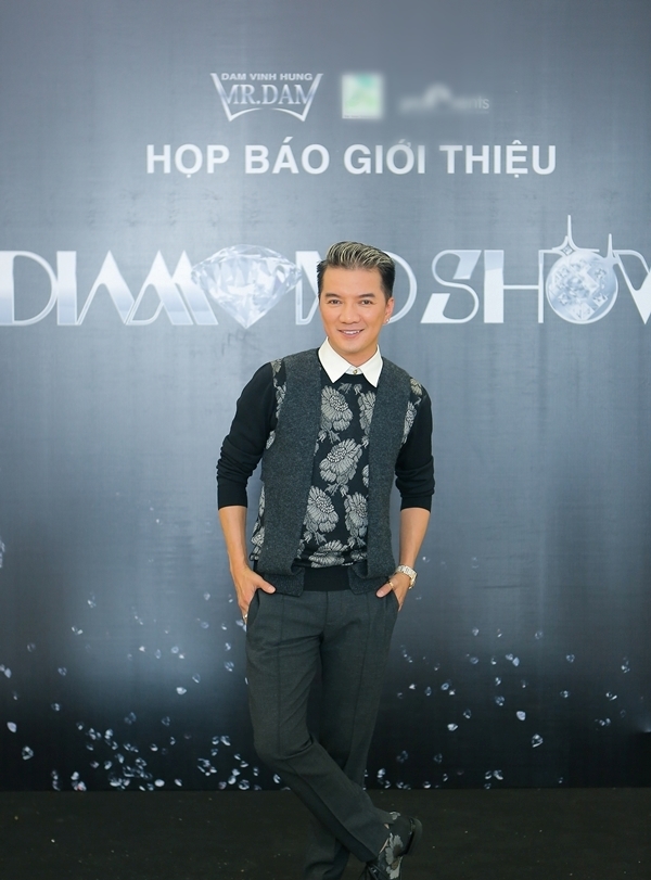 Giải trí - Đàm Vĩnh Hưng làm liveshow 12 tỷ đồng và khẳng định không hát 'nhép' (Hình 3).