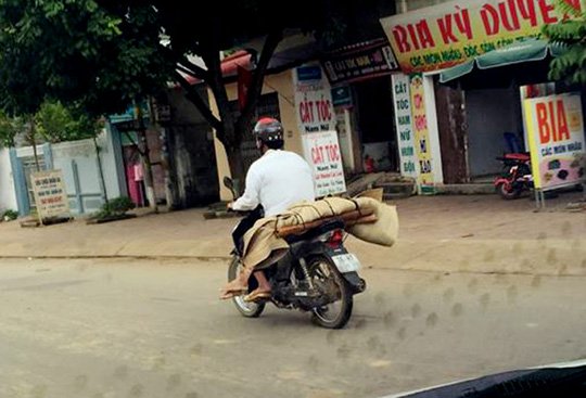 Xã hội - Lẽ nào 'bó tay' trước thảm cảnh 'bó chiếu'?