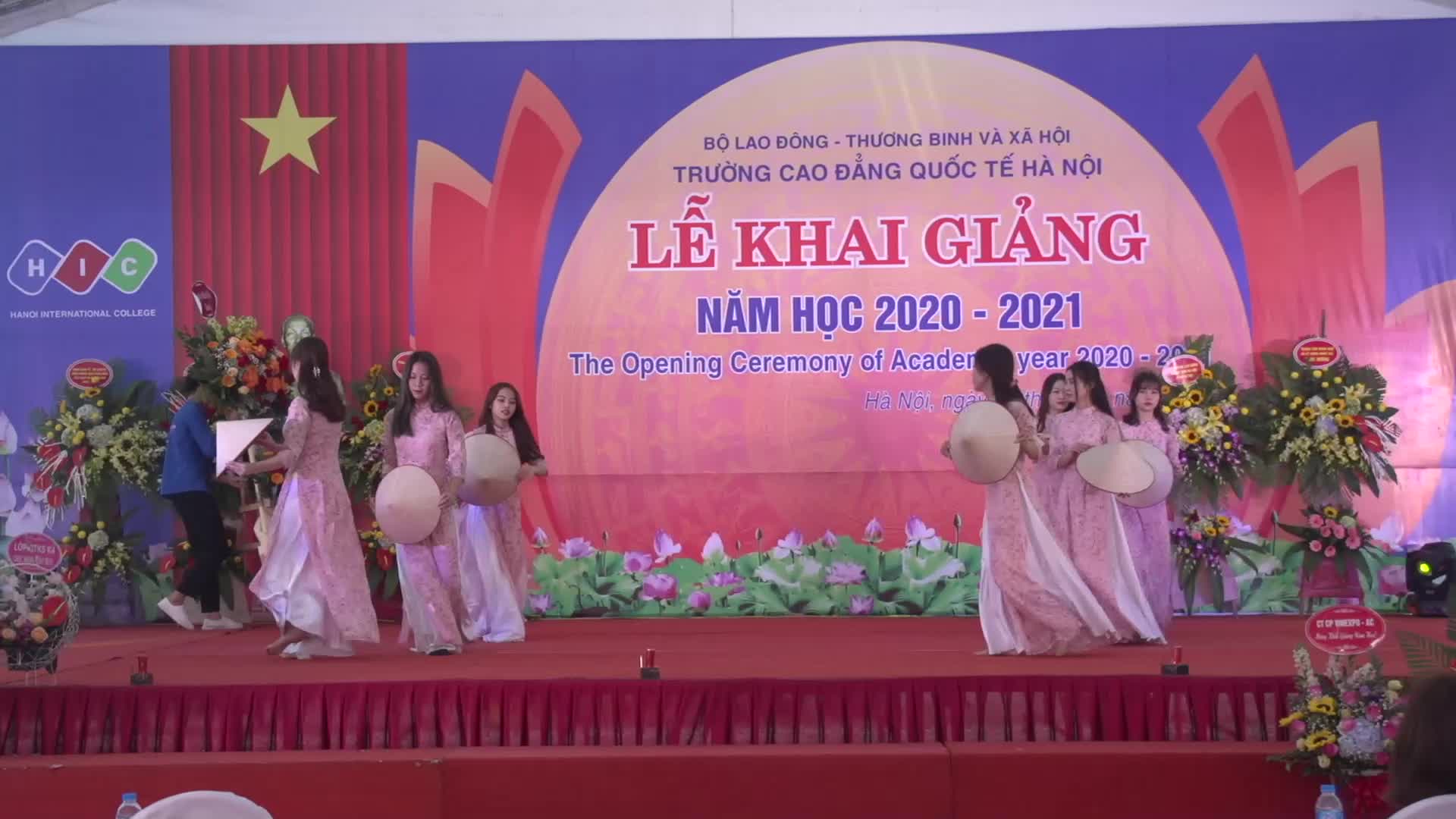 Khai giảng trường cao đẳng Quốc tế Hà Nội