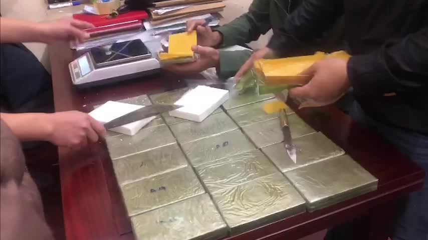 Công an triệt phá đường dây ma túy “khủng”, thu giữ 19 bánh heroin