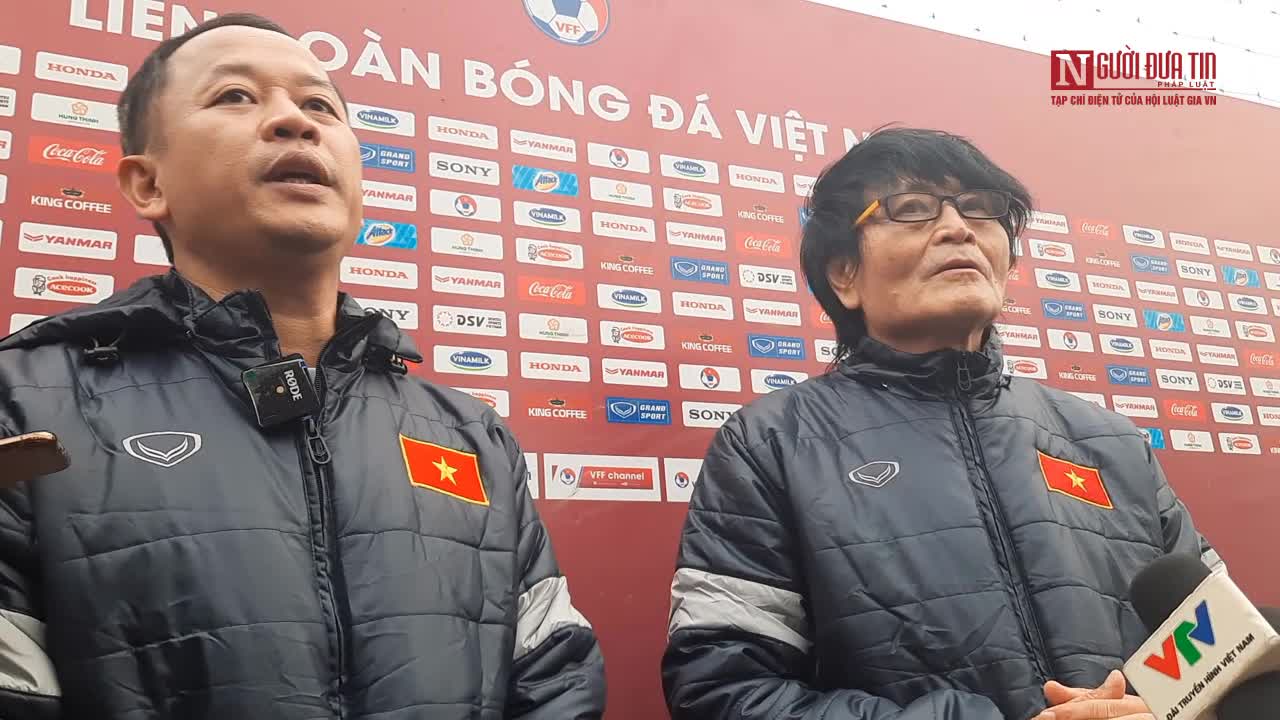 than-y-choi-ju-young-khang-dinh-hlv-park-tho-phao