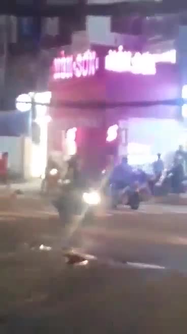 Ngăn chặn kịp thời 2 nhóm thanh niên dàn cảnh huyết chiến ở quận 9 - Báo Người lao động