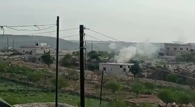 Nga không kích ở Syria