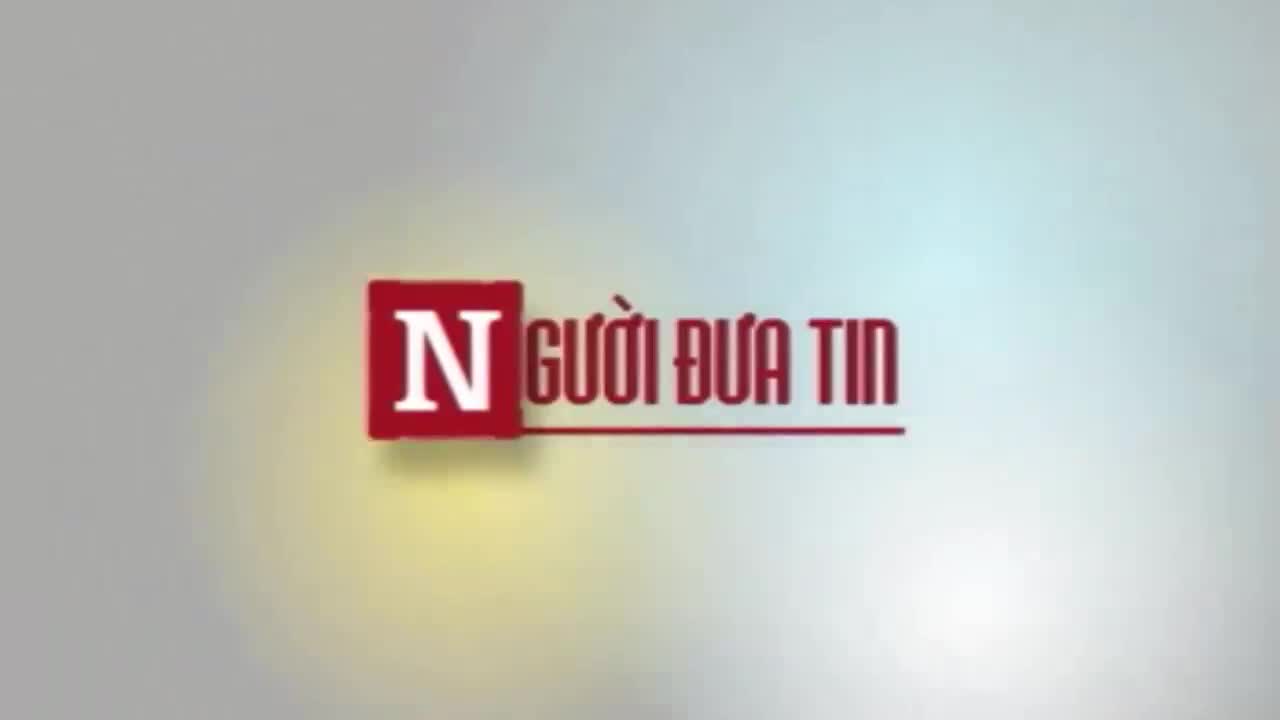 Clip: Hãi hùng cảnh xe chở hàng cồng kềnh trên đường