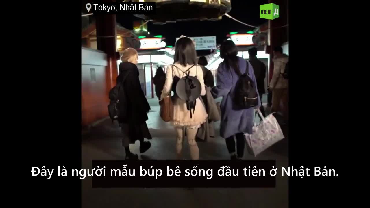 Người mẫu ‘búp bê sống” khiến người xem không tin là có thật
