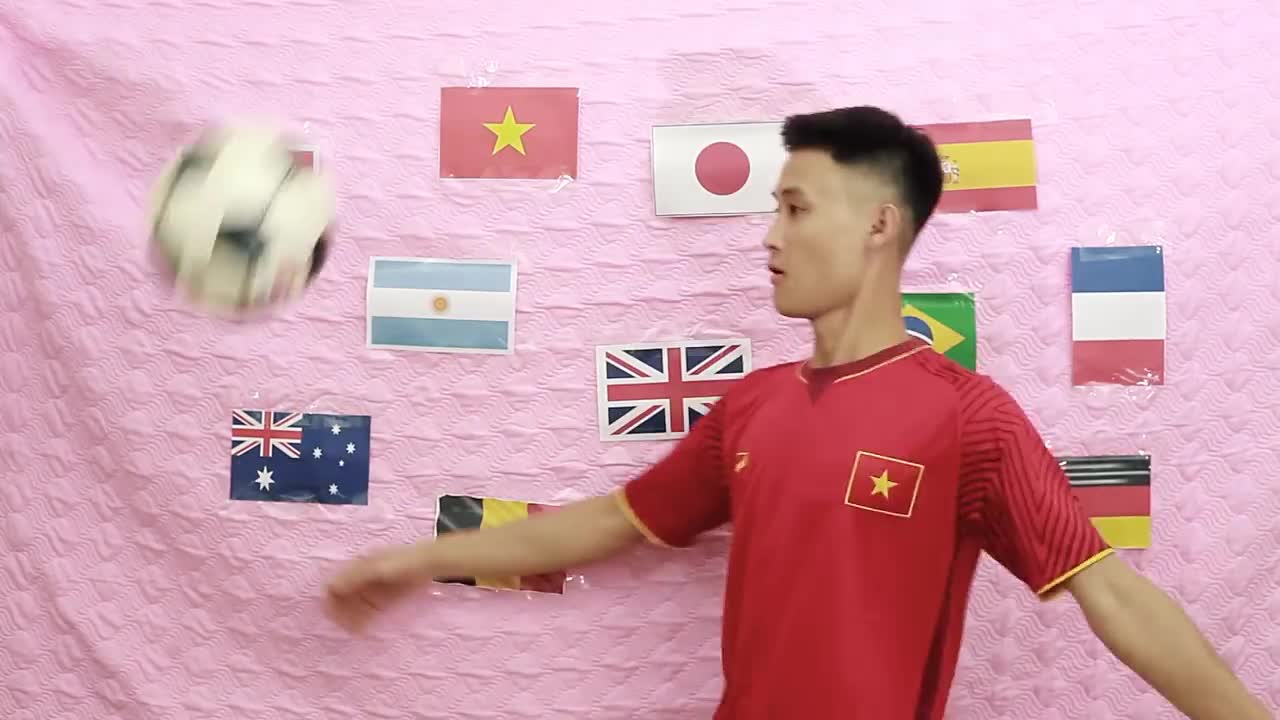 Nhạc chế Gọi World Cup trong đêm gây sốt