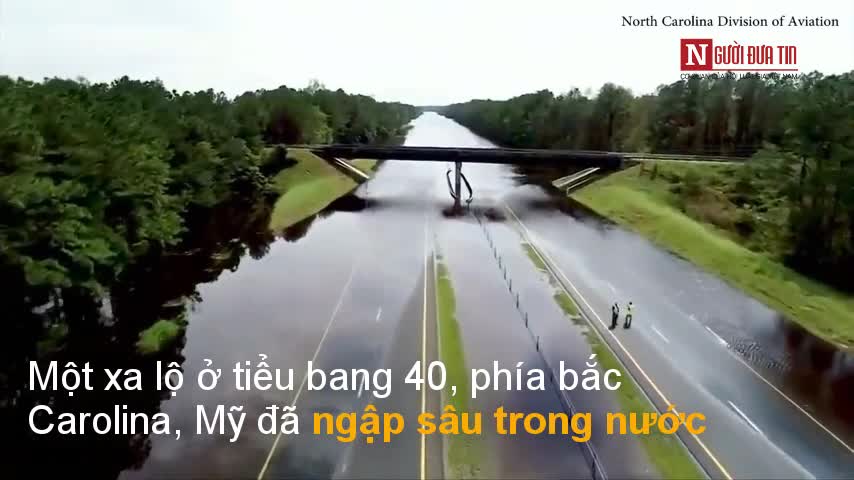 Cận cảnh xa lộ hiện đại biến thành sông tại Mỹ