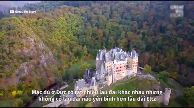 Khám phá lâu đài cổ tích giữa rừng tại Đức