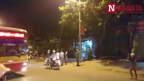 Kinh ho&agrave;ng trận hỗn chiến khiến 1 người tử vong