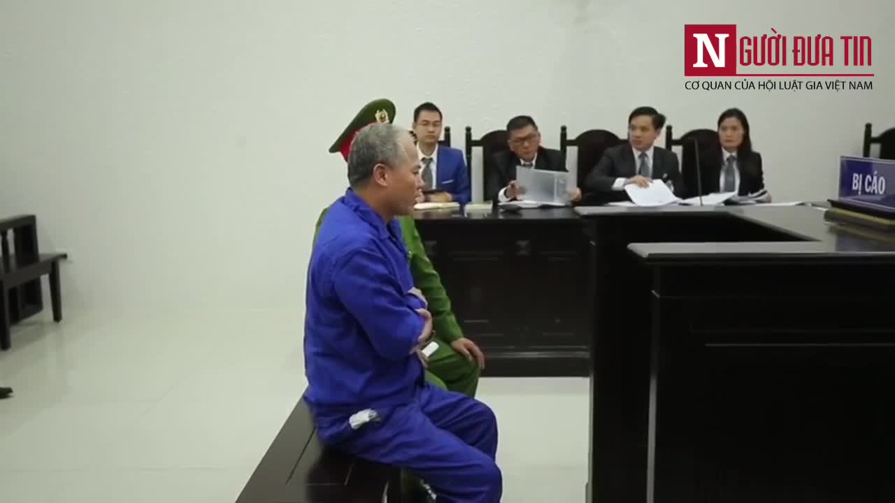 Bị cáo Nguyễn Văn Đông muốn thắp hương xin lỗi người em và các cháu