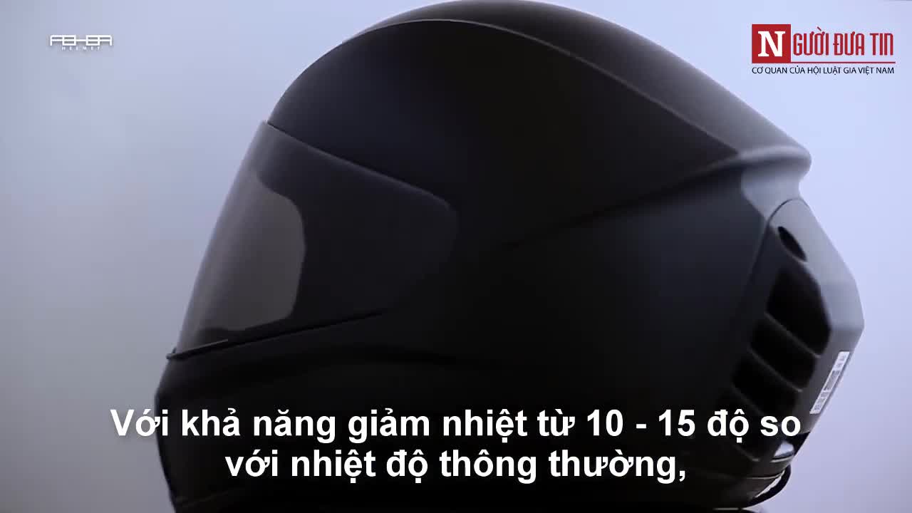 Cận cảnh mũ bảo hiểm tích hợp điều hòa nhiệt độ