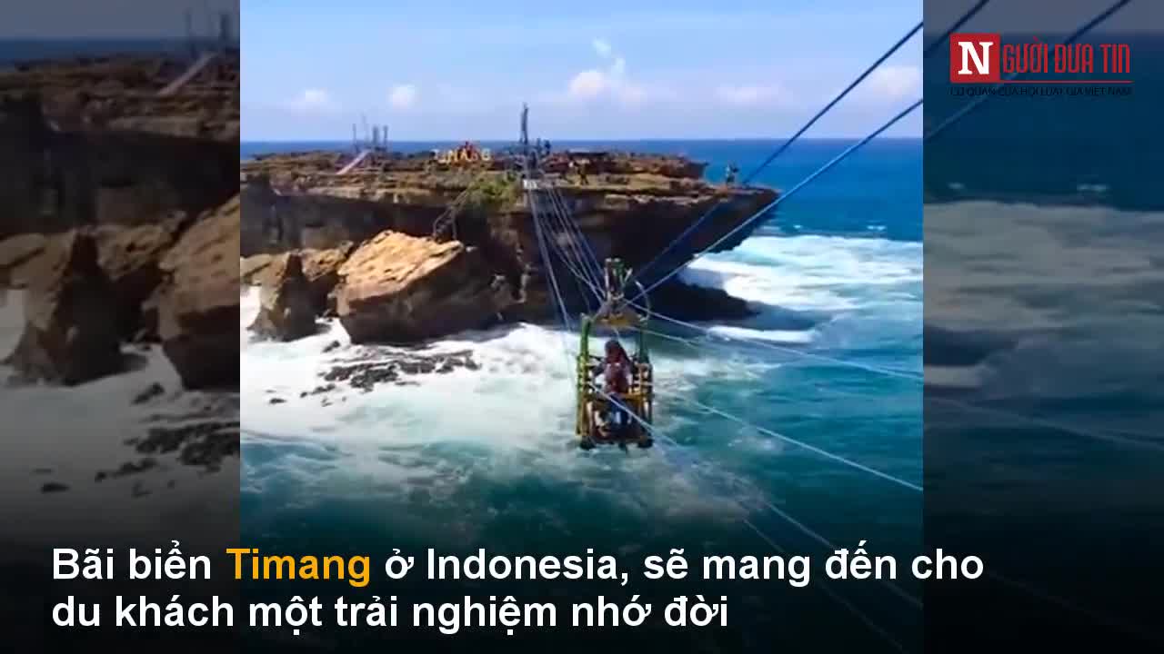 Vượt sóng biển dữ bằng cáp treo gỗ sức sức người