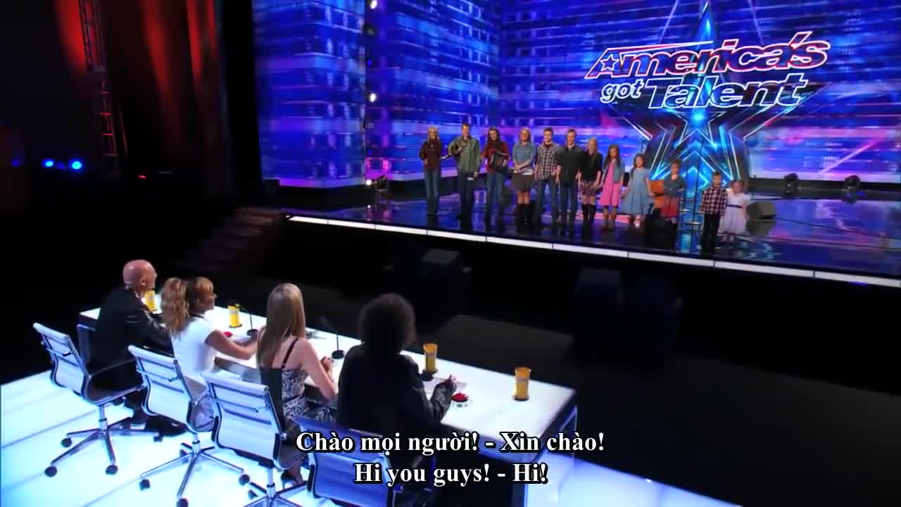 Bạn nhạc 12 anh chị em ruột “gây bão” sân khấu Got Talent