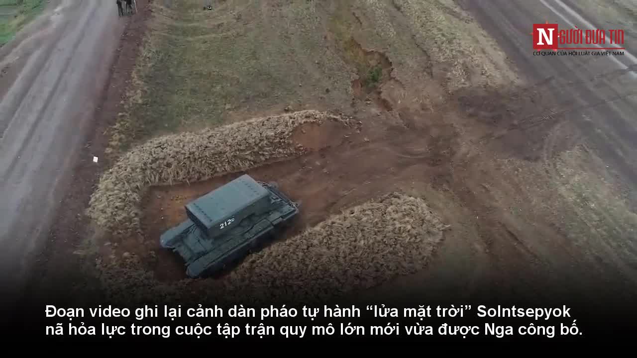 Xem pháo “lửa mặt trời” của Nga nã “mưa” hỏa lực gây choáng ngợp