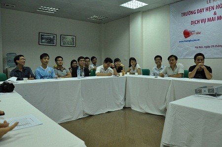 Ph&aacute;p luật - &ldquo;Độc&rdquo; v&agrave; lạ... trường dạy c&aacute;ch y&ecirc;u