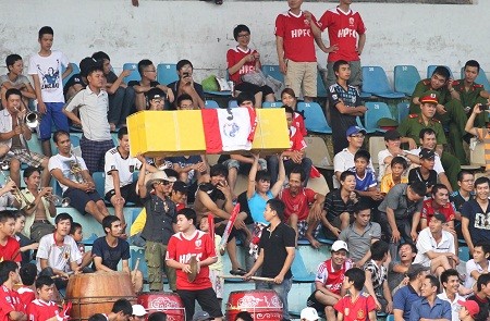 Bóng đá Quốc tế - Hành trình thảm họa của Vicem Hải Phòng tại V-League 2012