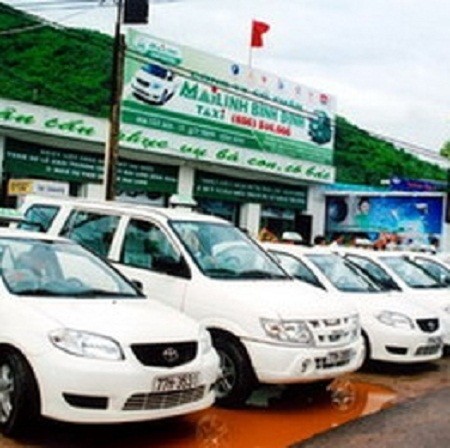 Pháp luật - Hà Nội từng 'bác' đề xuất thay 'đồng phục' cho taxi