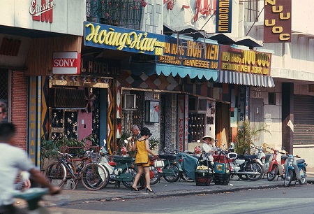 Pháp luật - 'Yêu nữ' giang hồ trước 1975: Lấy số và bành trướng thế lực