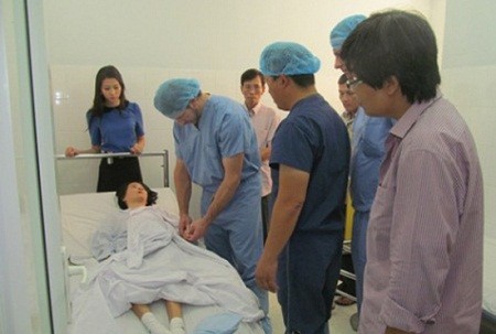 Pháp luật - Hồi kết “có hậu” vụ cha Hoa hậu Thu Thảo tông người bỏ mặc