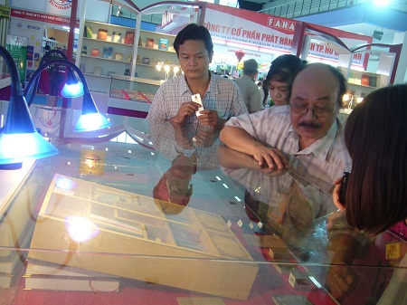 Xã hội - Kho tàng kiến thức trong lòng bàn tay (Hình 2).
