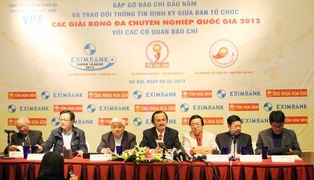 Bóng đá Quốc tế - Ông bầu Võ Quốc Thắng: 'Anh Đệ nhanh quên quá'