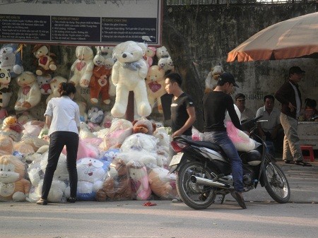 Xã hội - Nguy cơ lây bệnh từ thú nhồi bông