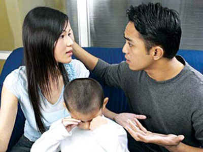 Pháp luật - Mẹ chồng xui con trai cặp bồ