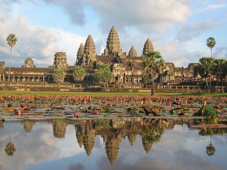 Xã hội - Những vị vua huyền thoại của vương triều Angkor (Hình 2).