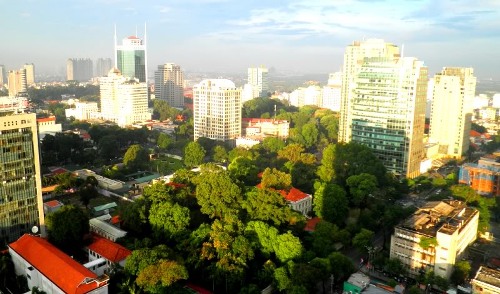Xã hội - Nam Á, ngày Thu chưa vàng lá