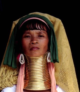 Xã hội - Du lịch ở mảnh đất những cô gái cổ dài (Hình 8).