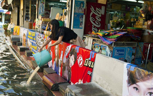 Nhịp sống - Nước đang dần rút ở Bangkok (Hình 2).