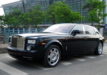 Ô tô-Xe máy - Rolls-Royce chọn Việt Nam làm đích đến