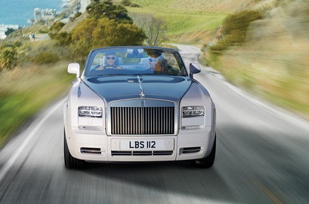 Ô tô-Xe máy - “Xế khủng” Phantom Drophead Coupé sắp về Việt Nam (Hình 2).