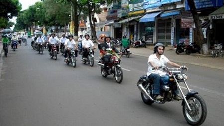 Ô tô-Xe máy - Hội siêu xe trong đám cưới Việt (Hình 8).