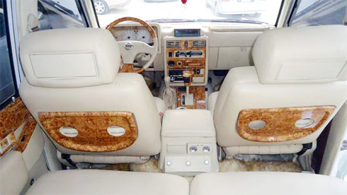 Ô tô-Xe máy - Rolls-Royce Phantom nhái có giá bao nhiêu? (Hình 3).