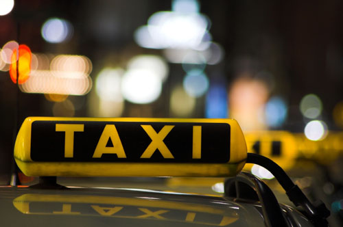 Xã hội - Taxi Hoa Mai bị tố 'găm' đồ của khách hàng