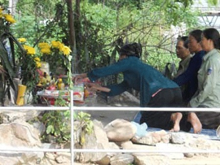 Pháp luật - “Đường đi” của những câu chuyện ly kỳ ở làng quê (Hình 2).