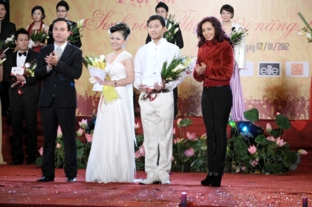 Xã hội - Nam thanh nữ tú Hà thành đua tài, khoe sắc (Hình 2).