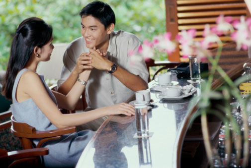 Ph&aacute;p luật - Khi 'phi c&ocirc;ng trẻ' gặp tai nạn tr&ecirc;n 'đường bay'