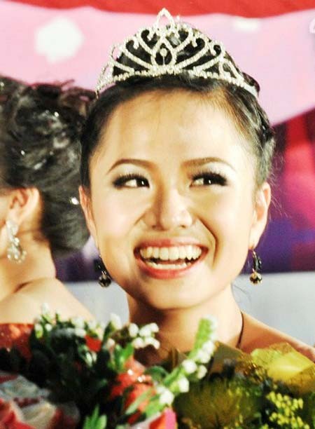 Sự kiện - Cận cảnh nữ sinh đẹp nhất ĐH Luật (H&igrave;nh 13).