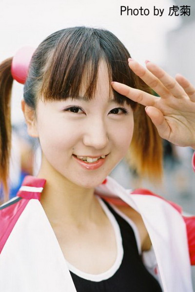 Sự kiện - Teen Nhật rộ mốt gắn răng nanh ma cà rồng (Hình 4).